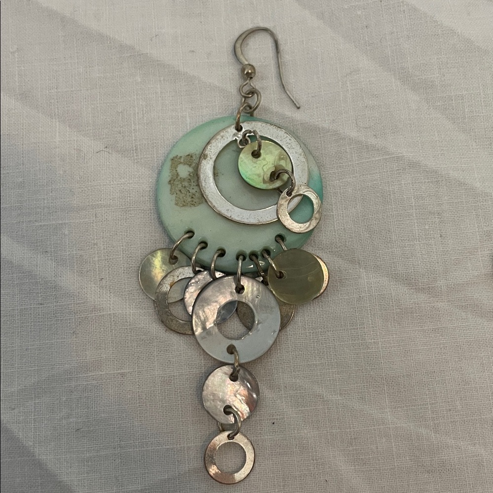 Shell Dangle Earrings - Picture 3 of 5